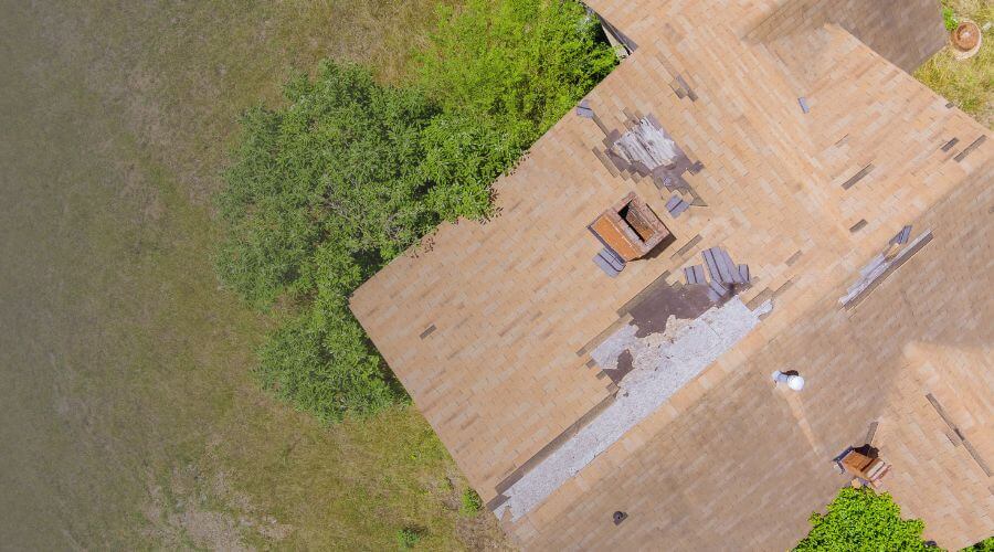 Why choose water damage restoration service for storm damage restoration in Newburgh